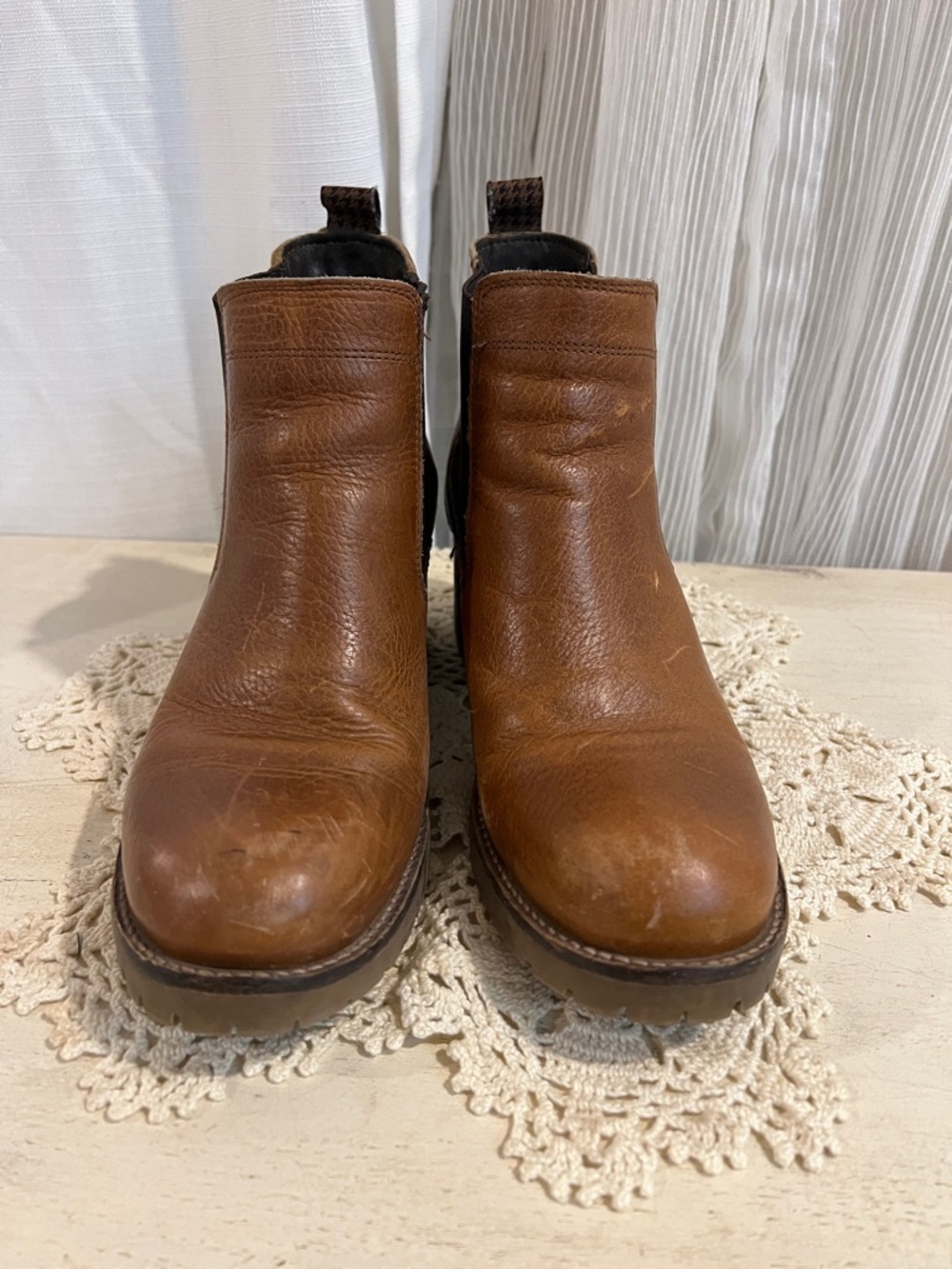 Boutique Brown Leather Chelsea Boots Chunky Heel Lug Sole Made In Portugal Size8 - Picture 5 of 16
